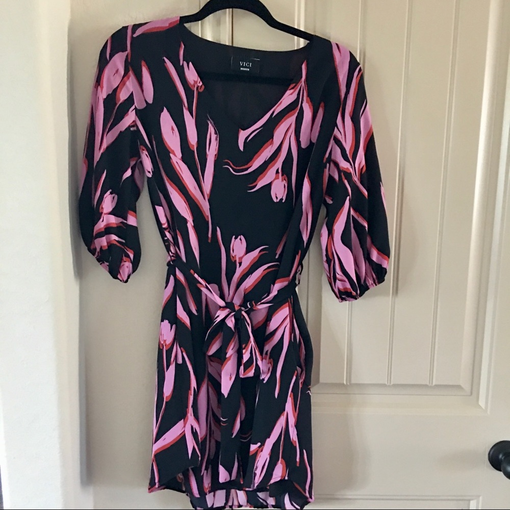 VICI M Black Pink Red Tulip Dress with Tie